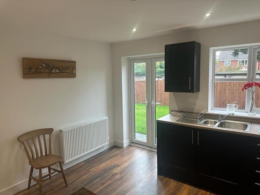 Villa Immaculate House In Doncaster Cantley  Esterno foto